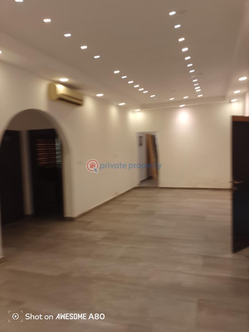 Warehouse For Rent Near Melcom Spintex Road Accra - 4