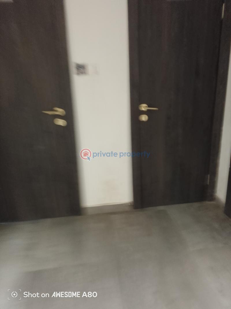 Warehouse For Rent Near Melcom Spintex Road Accra - 5
