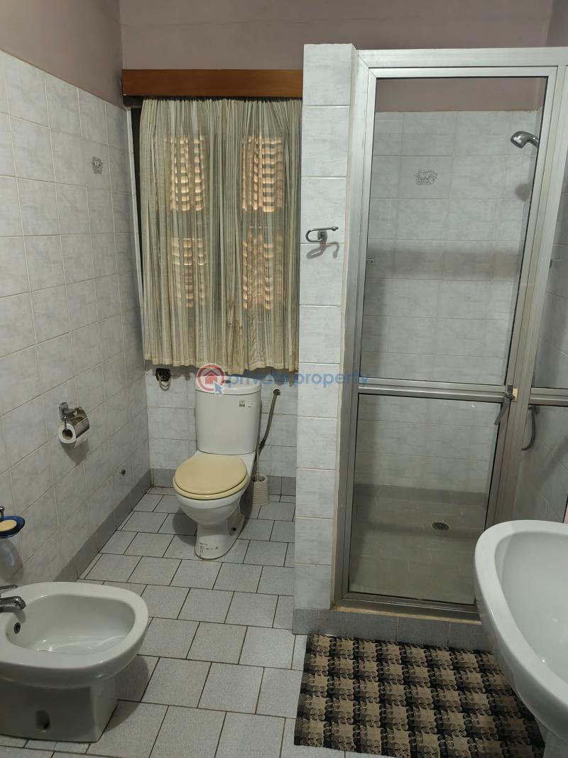 5 bedroom House For Sale Tema Community6 Tema Accra - 23
