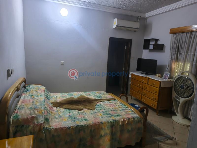 5 bedroom House For Sale Tema Community6 Tema Accra - 24