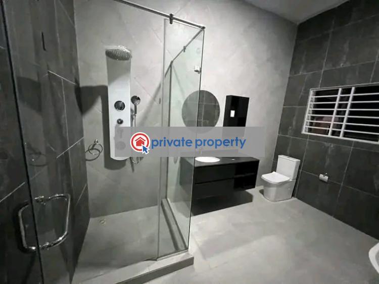 5 bedroom Townhouse For Sale Achimota Accra - 7