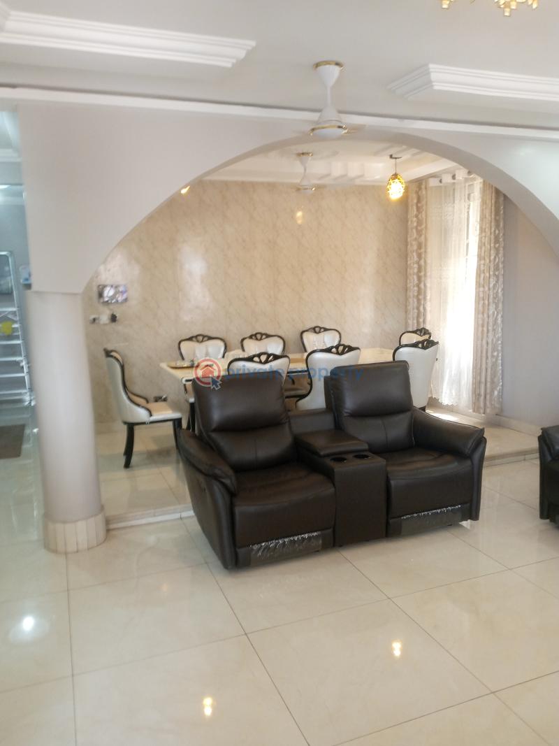 5 bedroom House For Sale Champion Divine Achimota Accra - 5