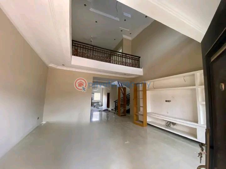 5 bedroom House For Rent Spintex Accra - 2
