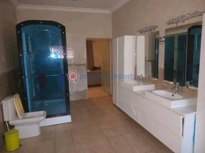 5 bedroom House For Sale East Airport Airport Residential Area Accra - 5