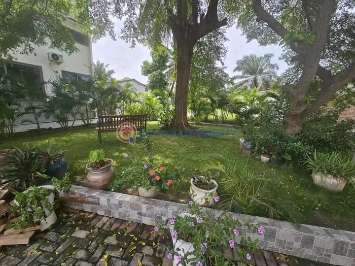5 bedroom House For Sale Kanda Estate Accra - 10