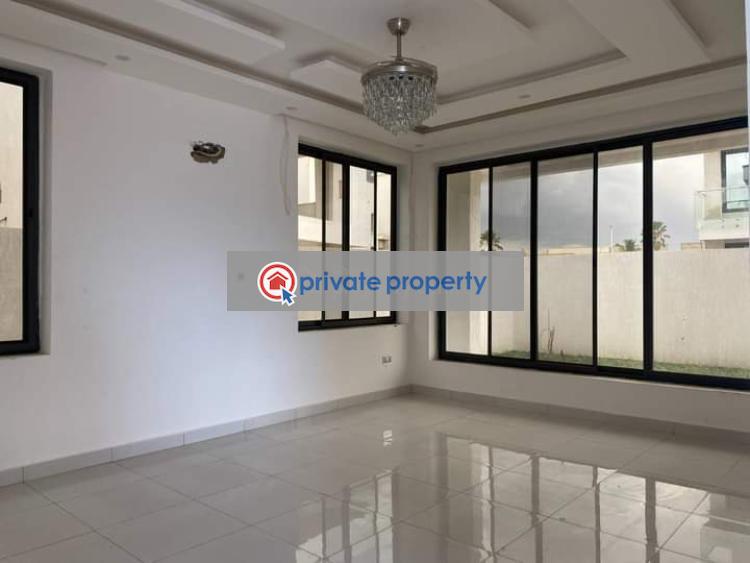 5 bedroom Townhouse For Sale airport West Airport Residential Area