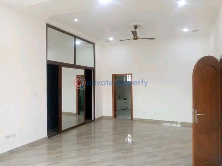 5 bedroom House For Rent Dzorwulu Accra - 8