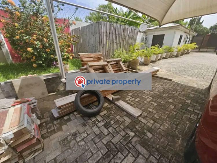 5 bedroom Detached Duplex For Sale Kanda Estate Accra - 6