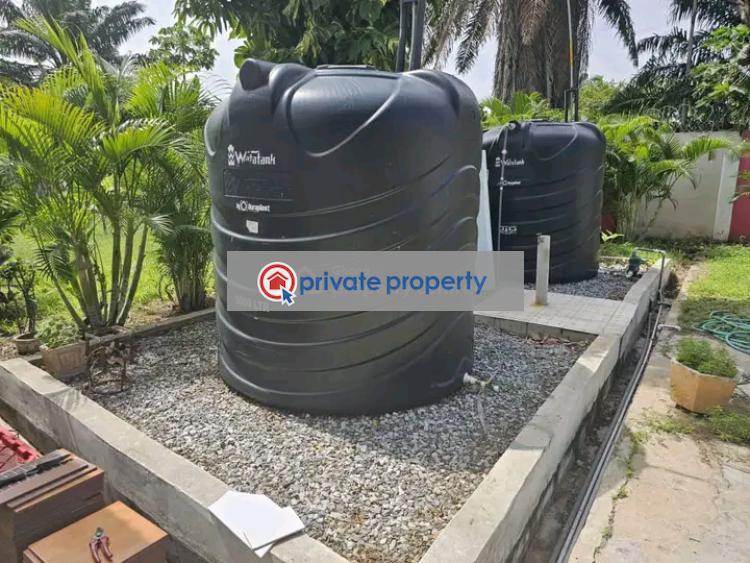 5 bedroom Detached Duplex For Sale Kanda Estate Accra - 7