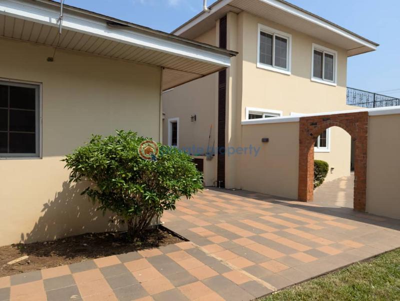 5 bedroom House For Sale East Legon Accra - 9