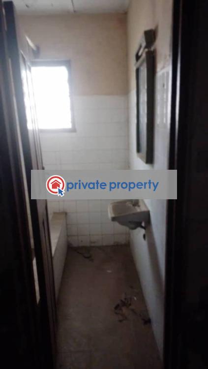 5 bedroom Detached Bungalow For Sale &nbsp;lapaz Nii Boye Town Accra Metropolitan  - 4