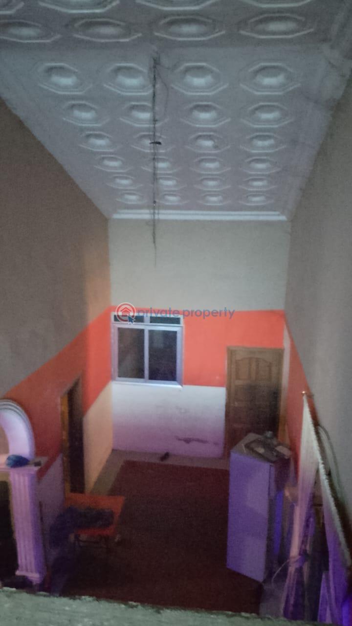 5 bedroom House For Sale Deeper Life Area Awoshie Ga Central Municipal Accra - 3