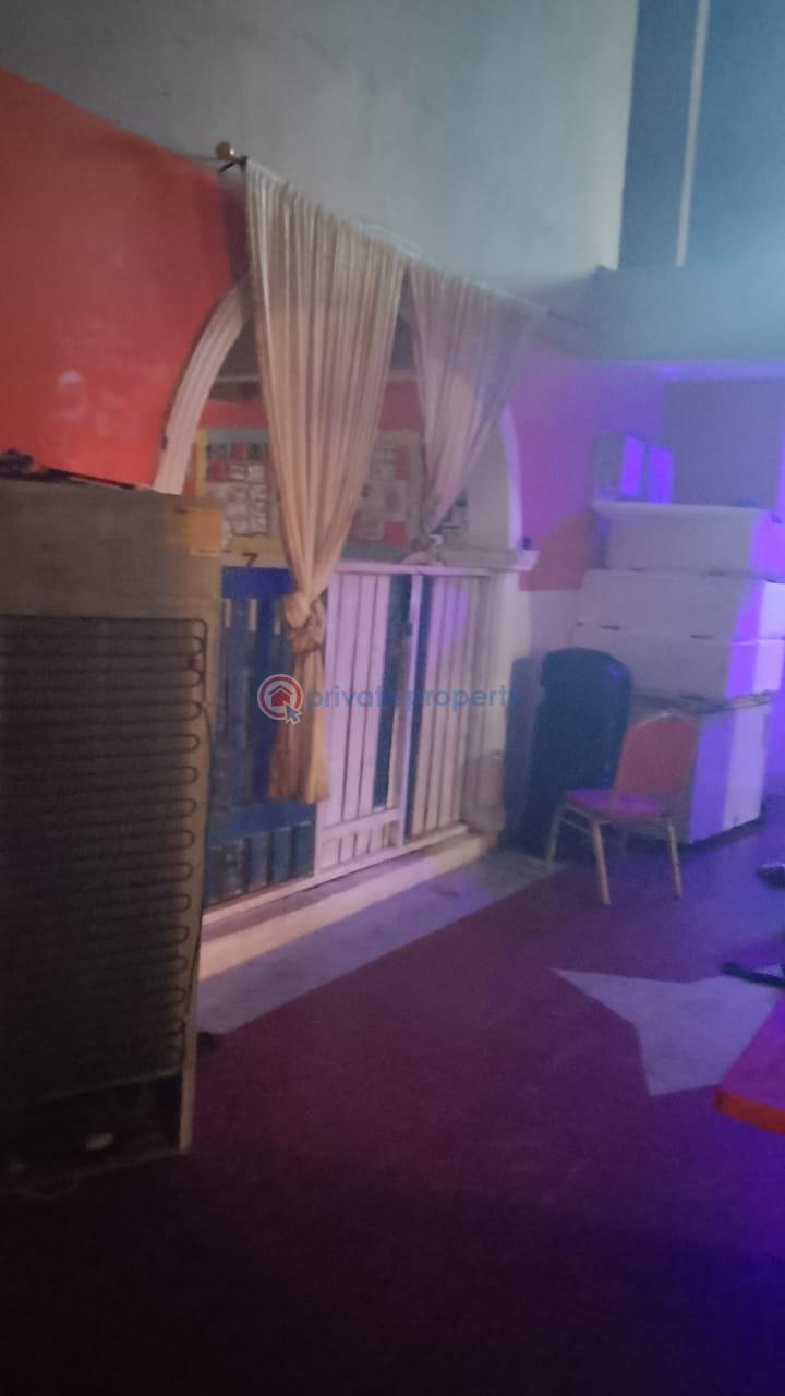 5 bedroom House For Sale Deeper Life Area Awoshie Ga Central Municipal Accra - 5