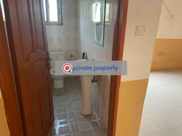 5 bedroom Detached Bungalow For Sale &nbsp;community 25 Tema Tema Accra - 10