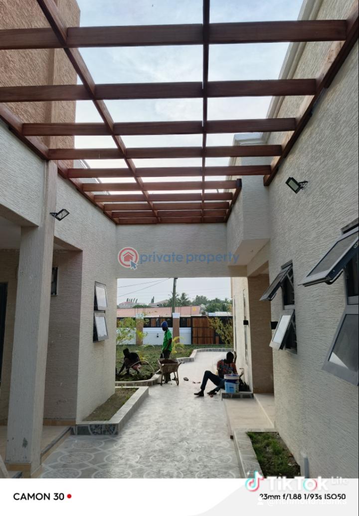6 bedroom House For Sale Kristpo City Ga West Municipal Accra - 12