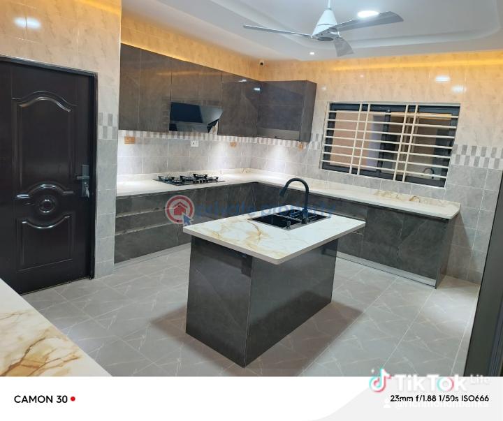 6 bedroom House For Sale Kristpo City Ga West Municipal Accra - 5