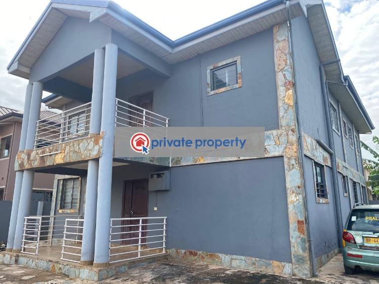 6 bedroom House For Sale &nbsp;old Ashongman Paraku Estate Adenta Municipal Accra - 2
