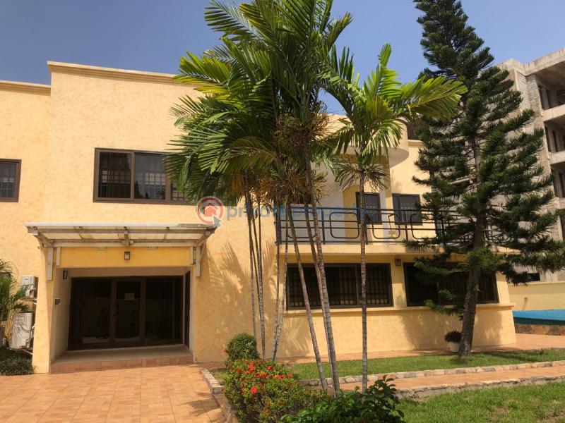 6 bedroom House For Rent Labone La Dade Kotopon Municipal Accra - 0