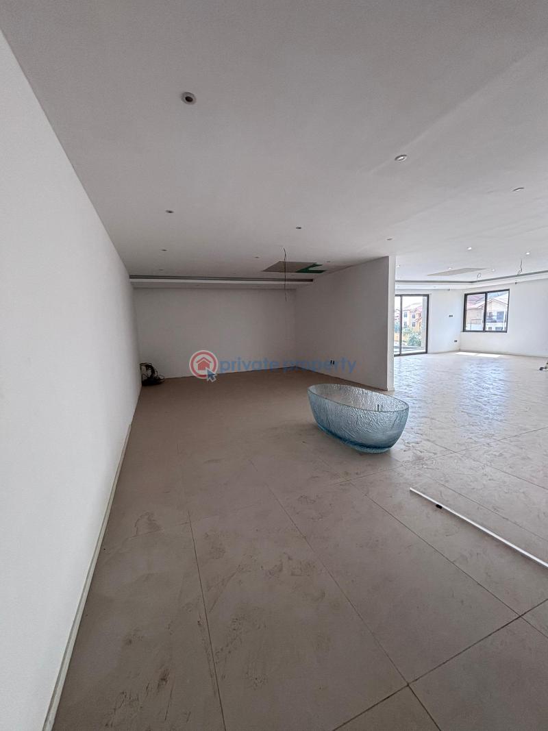 6 bedroom House For Sale East Legon Accra - 7