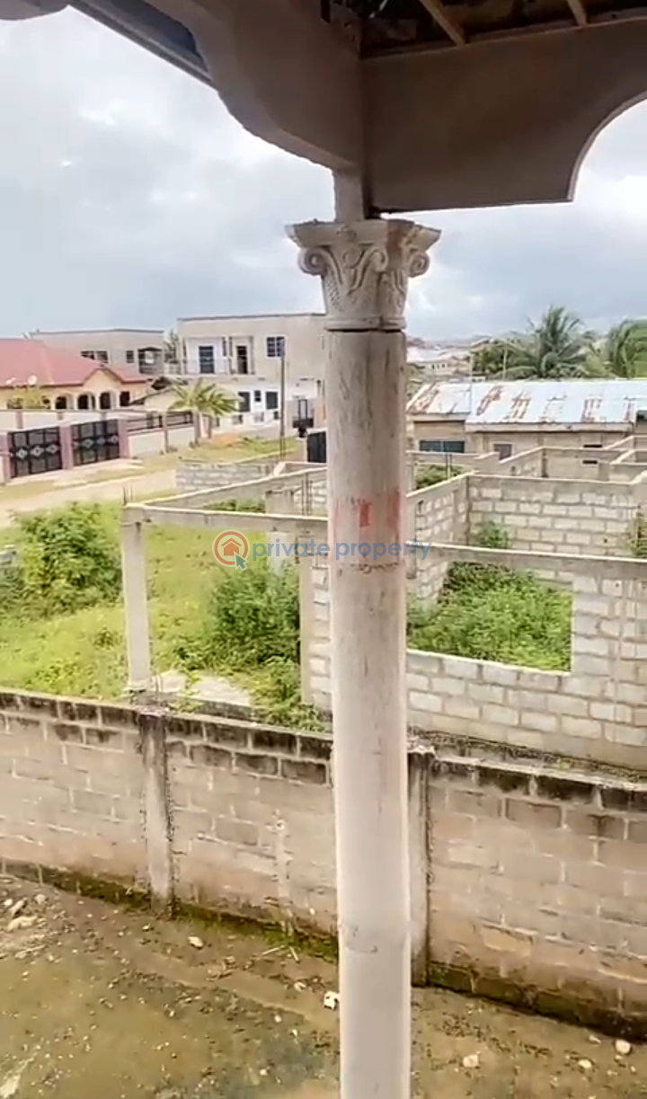6 bedroom Terraced Duplex For Sale Tuba Junction Accra New Town  - 6