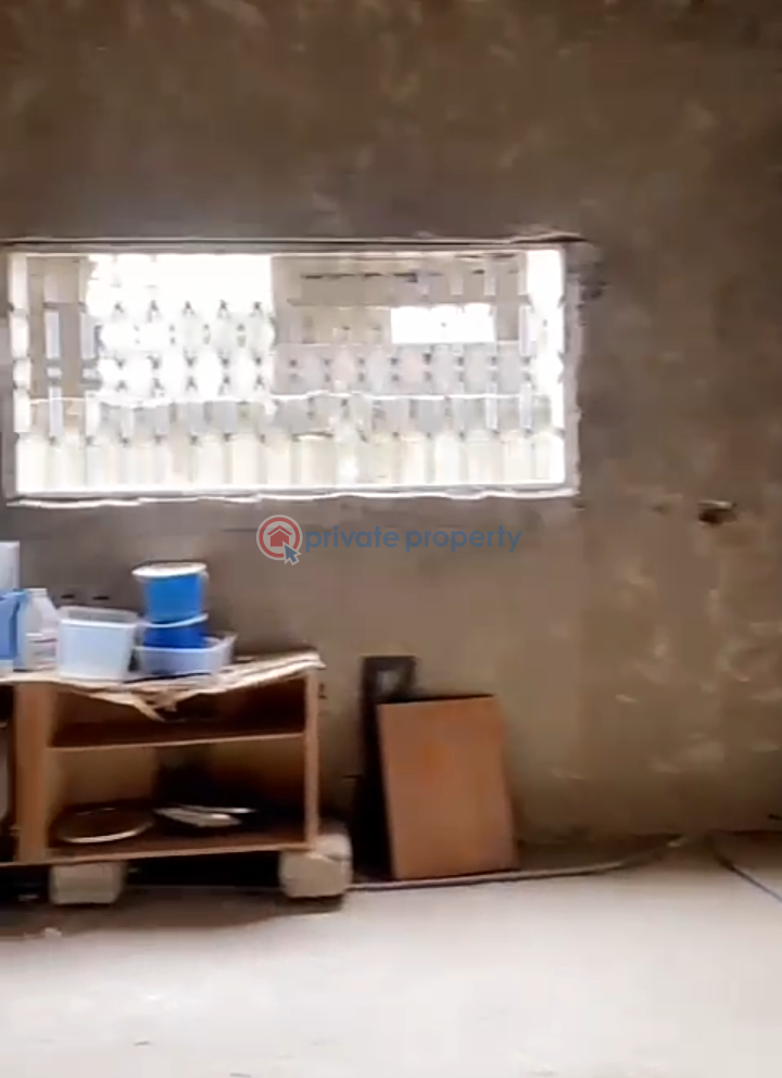 6 bedroom Terraced Duplex For Sale Tuba Junction Accra New Town  - 1