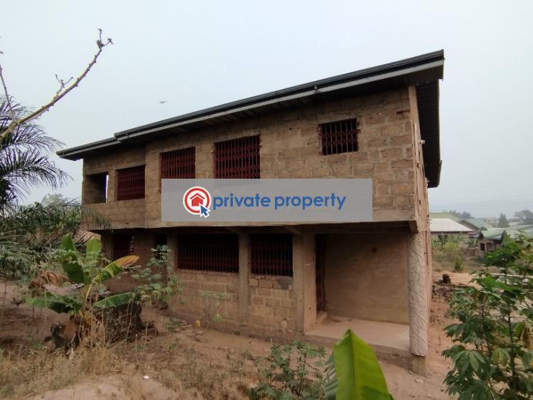 6 bedroom Apartment For Sale &nbsp;ak/26, Junction 4 Adweso New-Juaben Municipal Eastern Region - 11