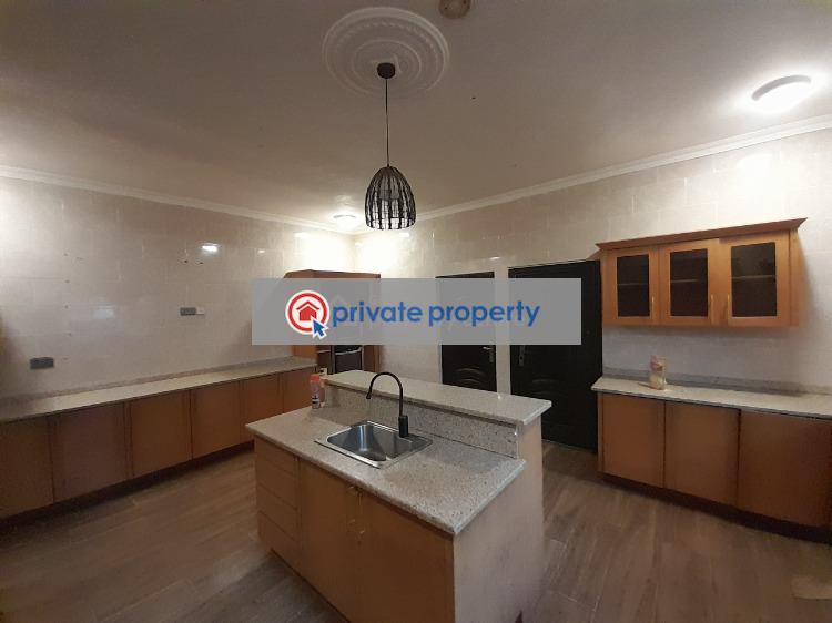 6 bedroom Detached Duplex For Sale &nbsp;lakeside Estates Road Ashaley Botwe Adenta Municipal Accra - 6