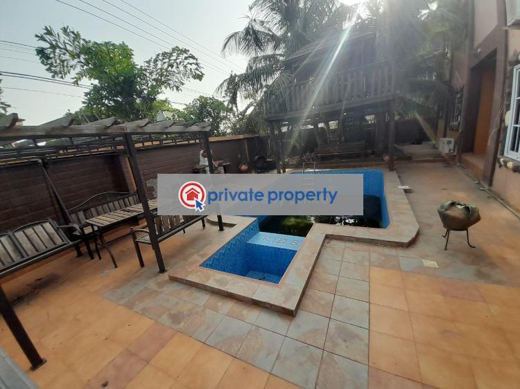 6 bedroom Detached Duplex For Sale &nbsp;lakeside Estates Road Ashaley Botwe Adenta Municipal Accra - 2