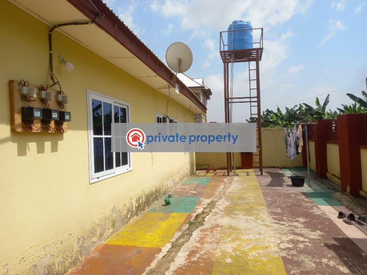 6 bedroom House For Sale &nbsp;abuakwa Mim. Kumasi Metropolitan Ashanti - 4