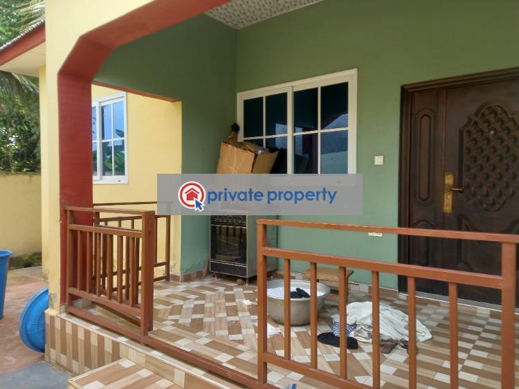 6 bedroom House For Sale &nbsp;abuakwa Mim. Kumasi Metropolitan Ashanti - 3