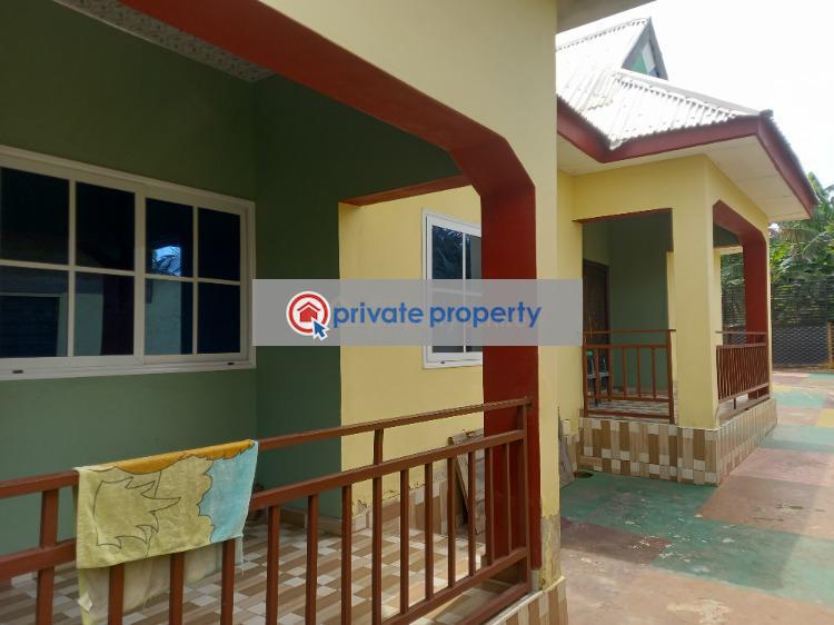 6 bedroom House For Sale &nbsp;abuakwa Mim. Kumasi Metropolitan Ashanti - 2