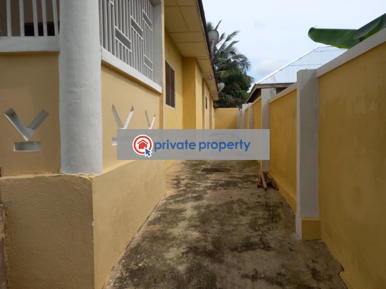 6 bedroom House For Sale &nbsp;buobai Near Asokore Mampong. Kumasi Metropolitan Ashanti - 7