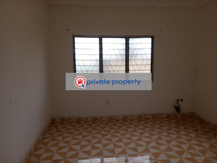 6 bedroom House For Sale &nbsp;buobai Near Asokore Mampong. Kumasi Metropolitan Ashanti - 11