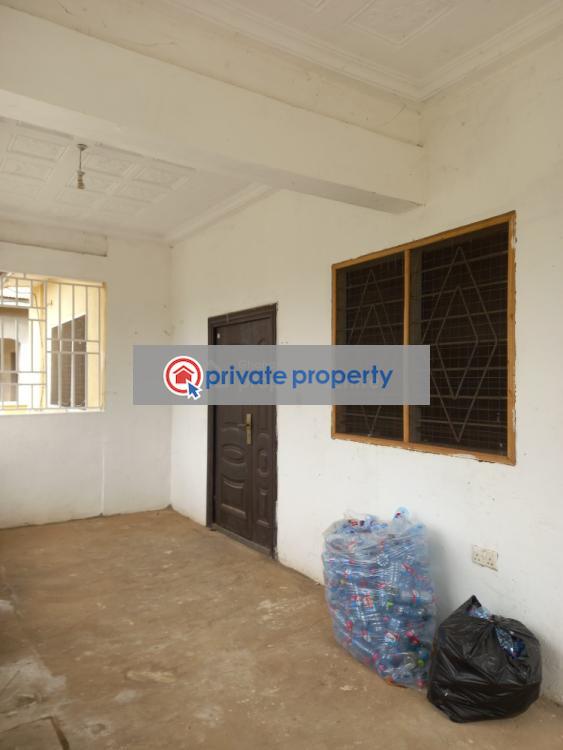 6 bedroom House For Sale &nbsp;buobai Near Asokore Mampong. Kumasi Metropolitan Ashanti - 13