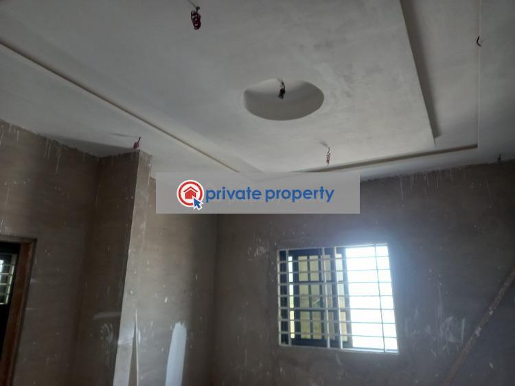 6 bedroom House For Sale &nbsp;saaman Near Kenyasi Bosore. Kumasi Metropolitan Ashanti - 14