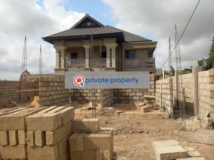 6 bedroom House For Sale &nbsp;saaman Near Kenyasi Bosore. Kumasi Metropolitan Ashanti - 9
