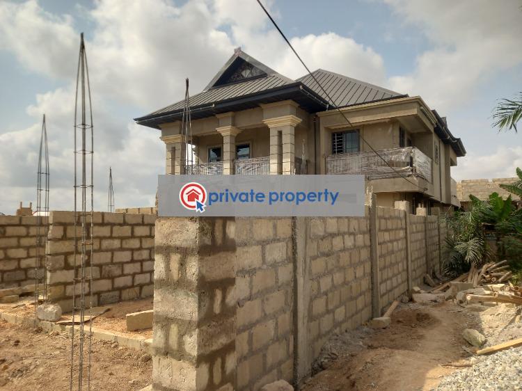 6 bedroom House For Sale &nbsp;saaman Near Kenyasi Bosore. Kumasi Metropolitan Ashanti - 5
