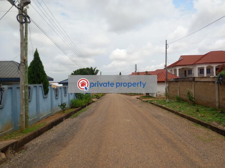 6 bedroom House For Sale &nbsp;atasomaso, Near Ahodwo Daban Etc. Kumasi Metropolitan Ashanti - 7