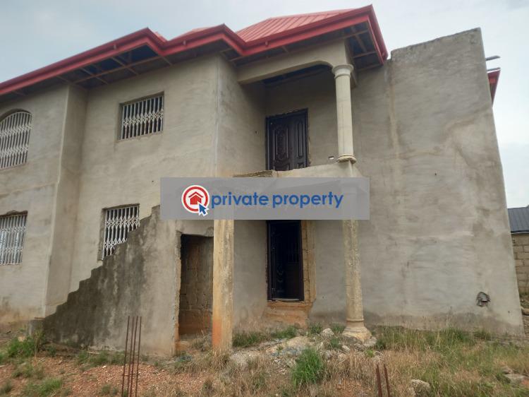 6 bedroom House For Sale &nbsp;brofoyedru ( Afratia) O Santasi Road. Kumasi Metropolitan Ashanti - 7