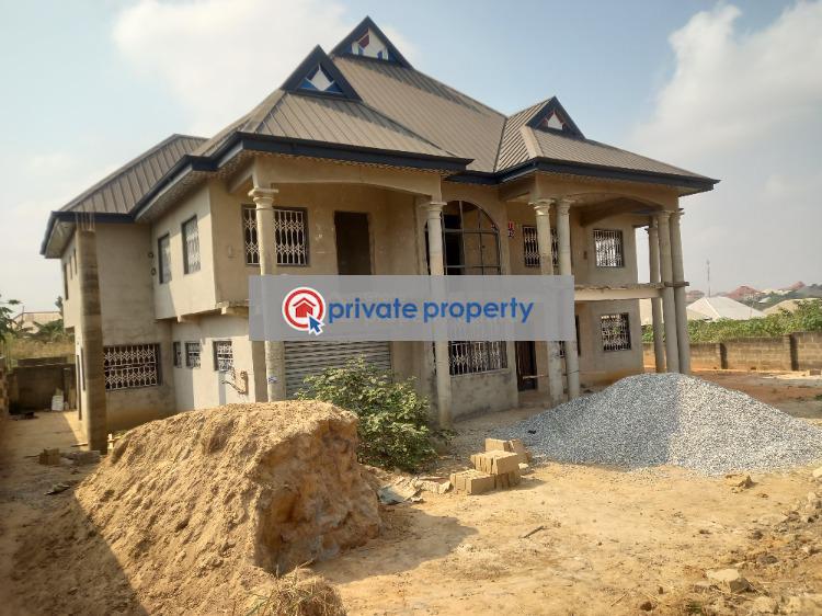6 bedroom House For Sale &nbsp;dumanafo Mampongteng. Kumasi Metropolitan Ashanti - 14