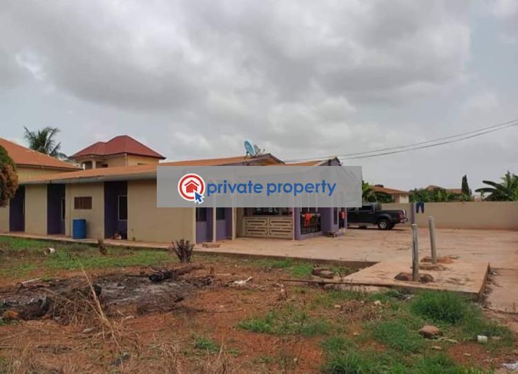 6 bedroom House For Sale &nbsp;ahenema Kokoben Kumasi Metropolitan Ashanti - 1