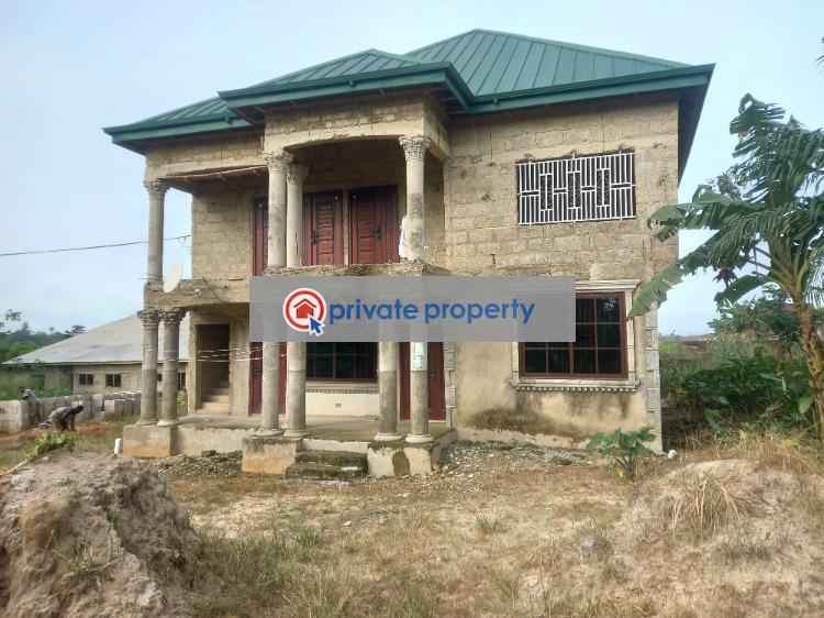 6 bedroom House For Sale &nbsp;adankwame ( Baaman) Kumasi Metropolitan Ashanti - 3