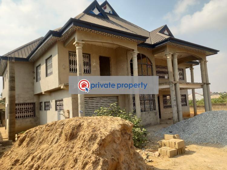 6 bedroom House For Sale &nbsp;dumanafo Mampongteng. Kumasi Metropolitan Ashanti - 1