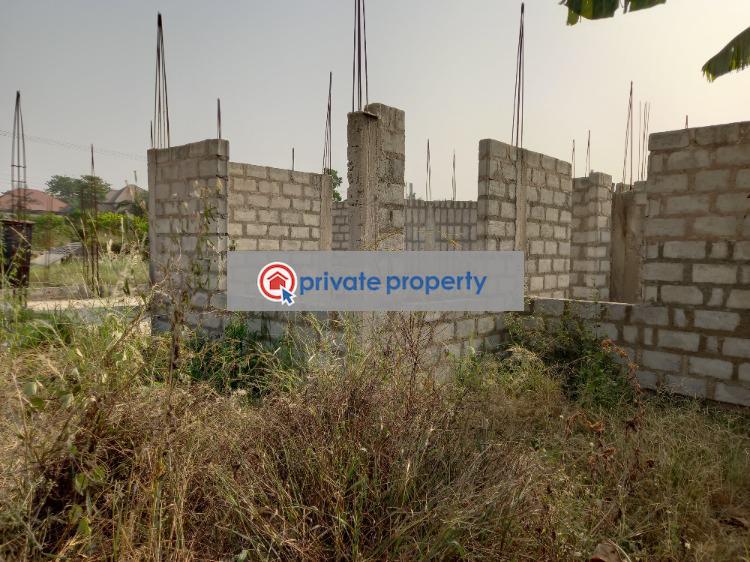 6 bedroom House For Sale asenua After Anwiaa Meduma. Kumasi ...