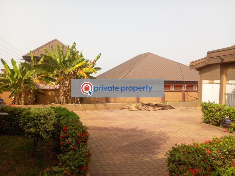6 bedroom House For Sale &nbsp;kronum Kumasi Metropolitan Ashanti - 3