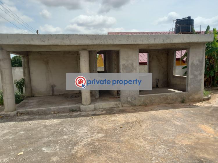 6 bedroom House For Sale &nbsp;kokoso Near Sofoline. Kumasi Metropolitan Ashanti - 5