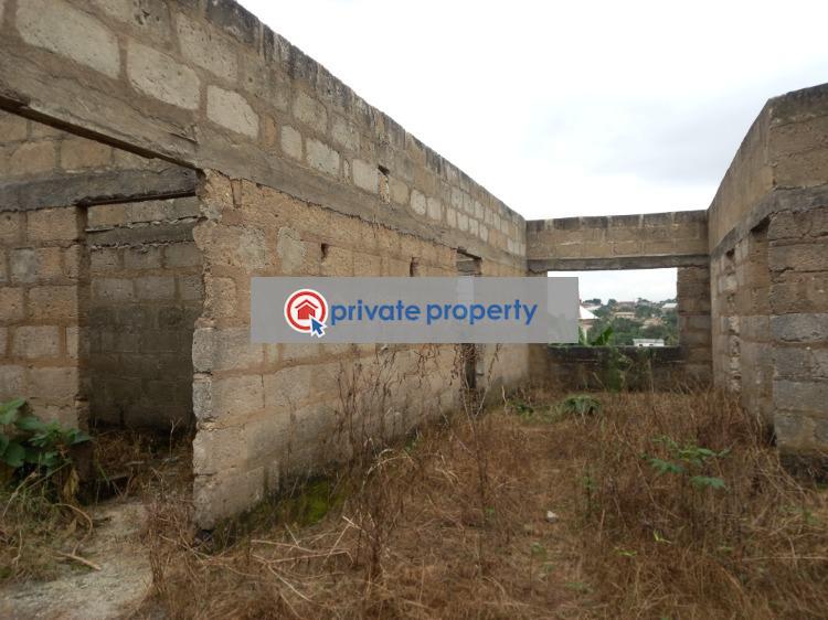 6 bedroom House For Sale &nbsp;kronum Kwapra. Kumasi Metropolitan Ashanti - 9