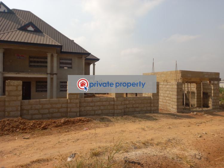 6 bedroom House For Sale &nbsp;dumanafo Mampongteng. Kumasi Metropolitan Ashanti - 4