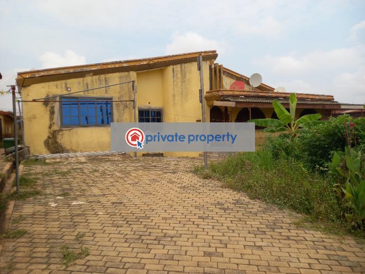 6 bedroom House For Sale &nbsp;kronum Near Suame. Kumasi Metropolitan Ashanti - 0