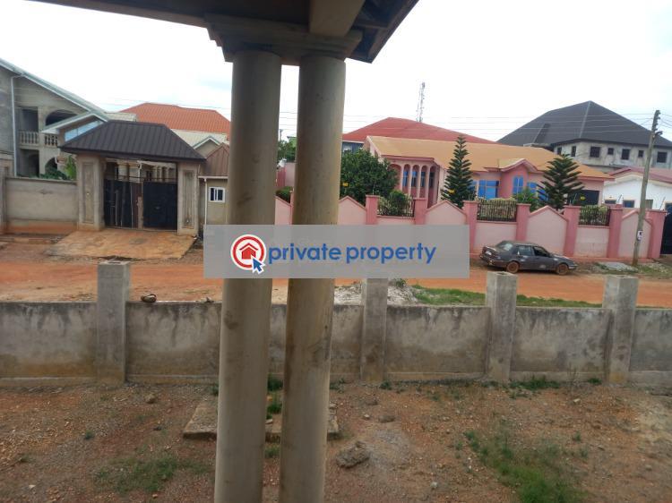 6 bedroom House For Sale &nbsp;ahenema Kokoben Kumasi Metropolitan Ashanti - 9